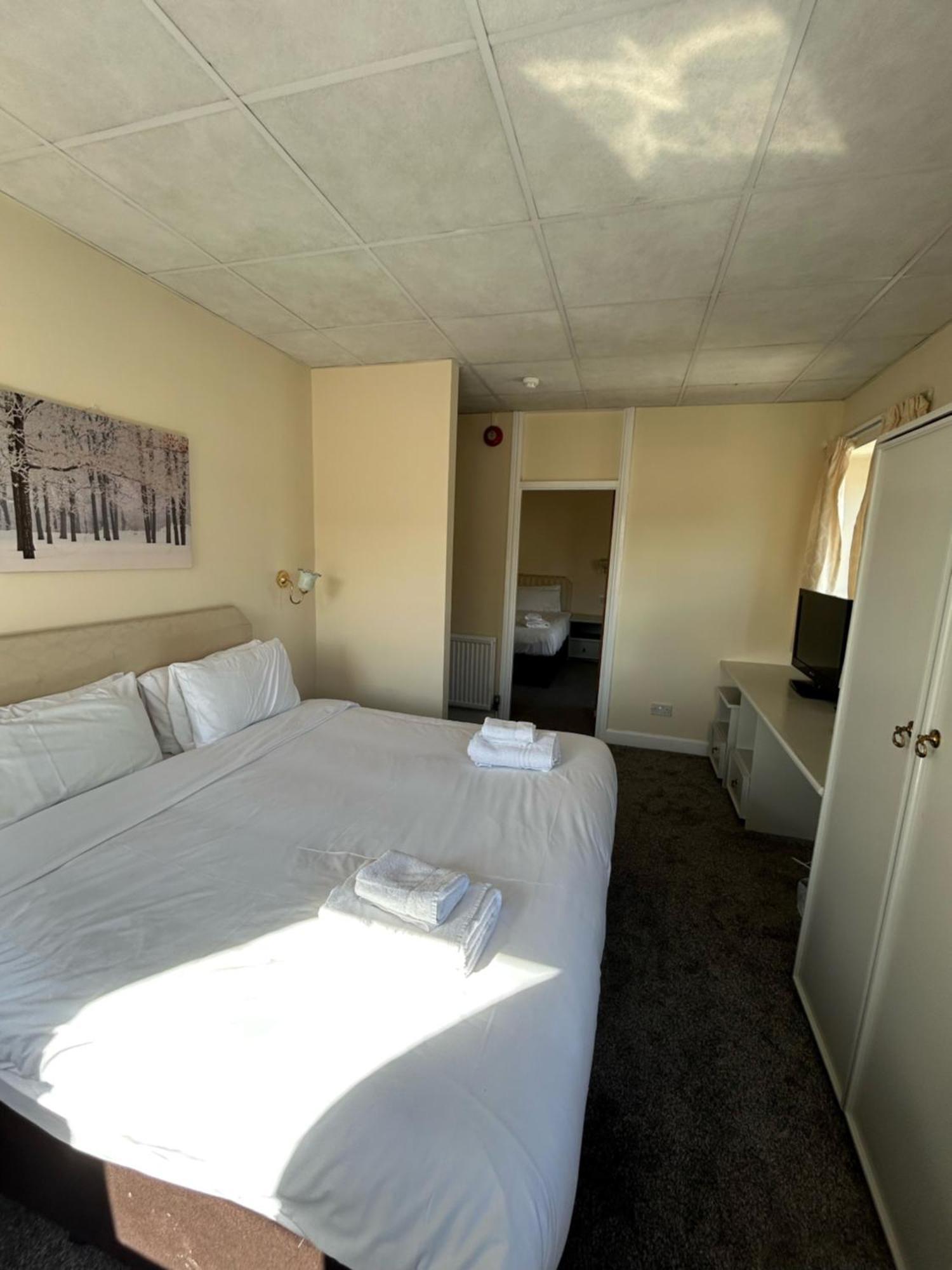 The Grand Hotel Port Talbot Luaran gambar