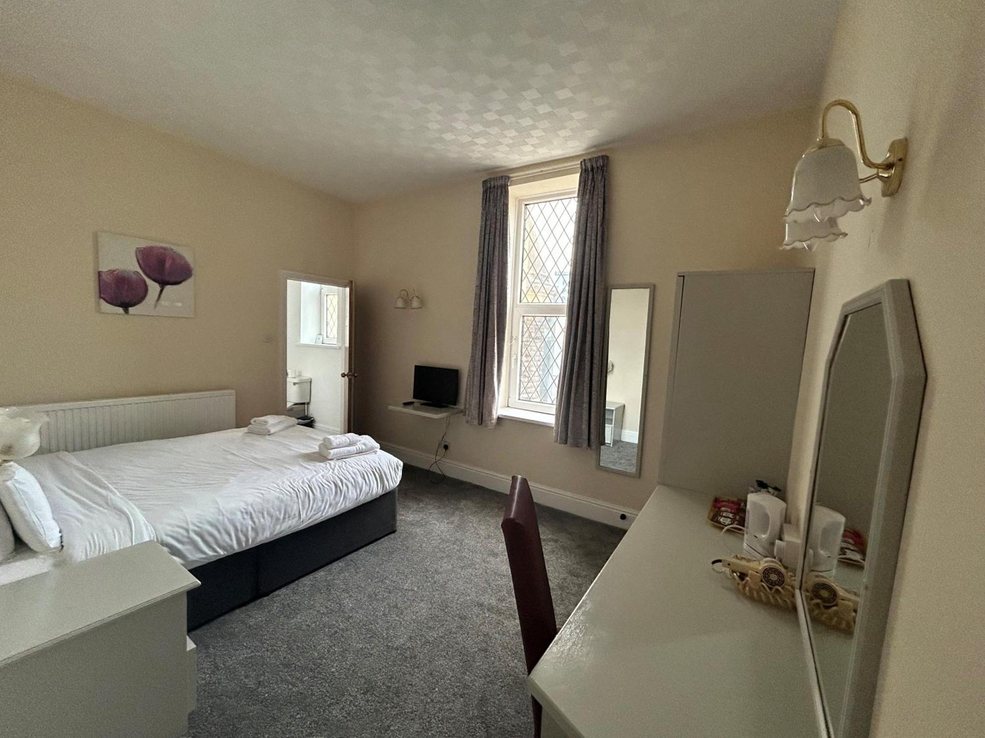 The Grand Hotel Port Talbot Luaran gambar