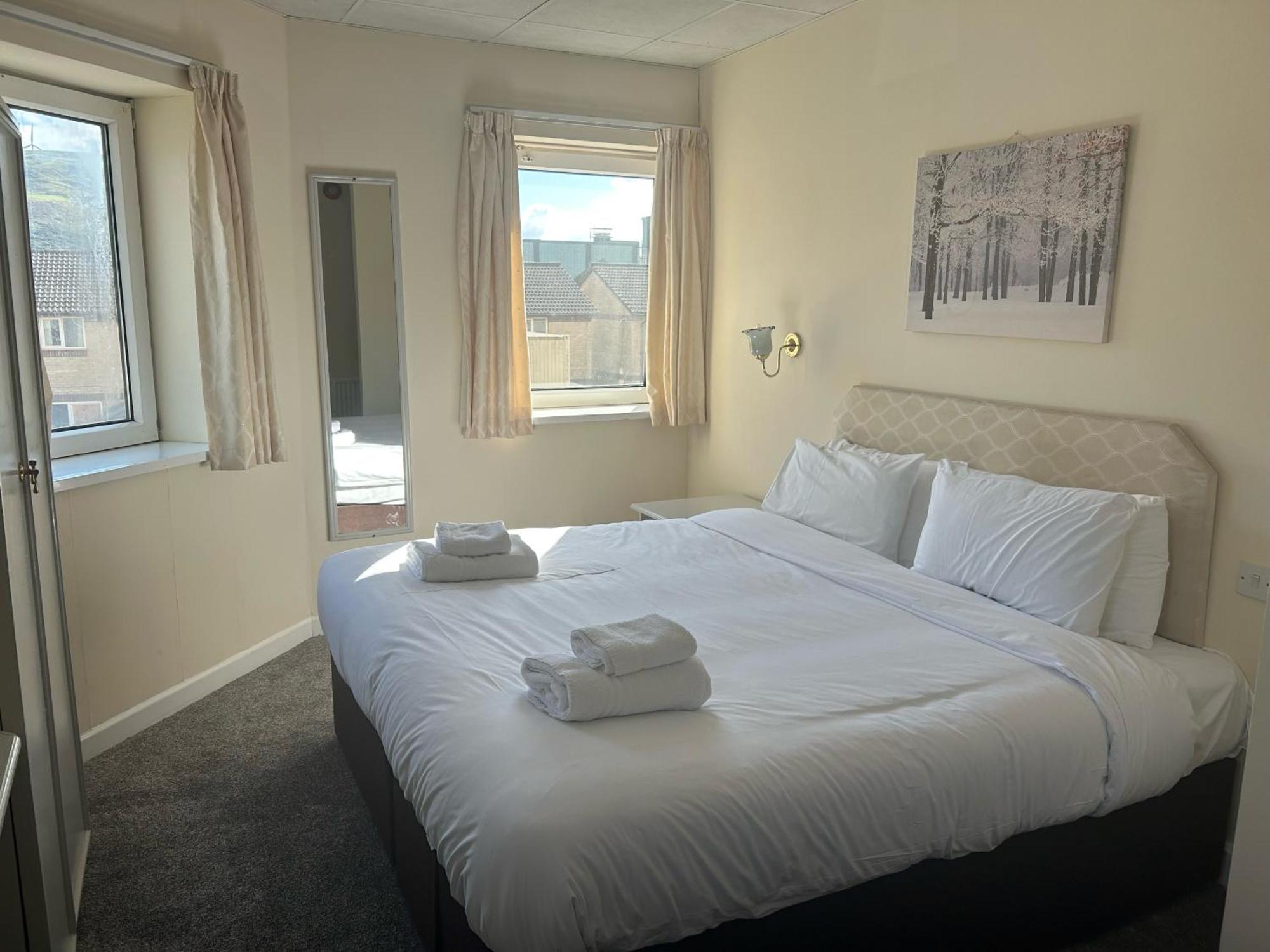 The Grand Hotel Port Talbot Luaran gambar